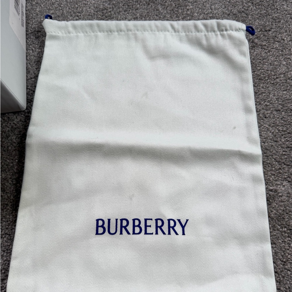 burberry tower loafer- womens size 37 - Picture 9 of 16